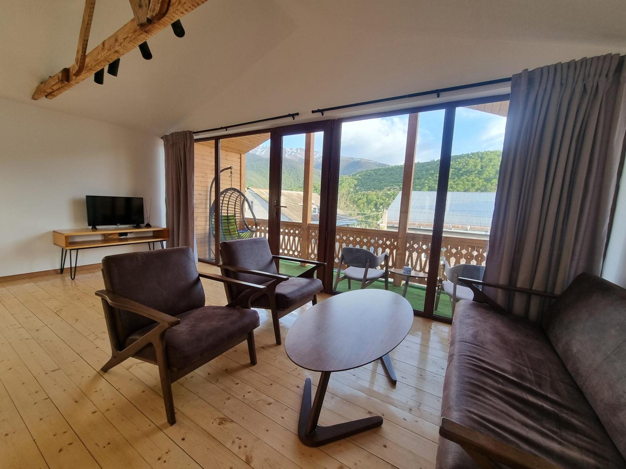 The Penthouse ,Apartment With 2 Bedrooms,Whole Apartment, Апартмент Целиком Dilisan Kültér fotó